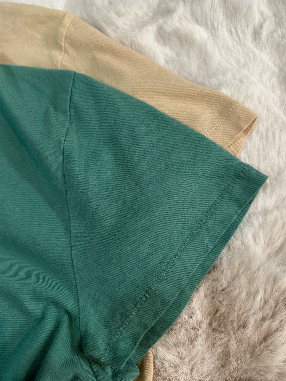 2 Universal Thread Cropped Tees - Picture 6 of 9